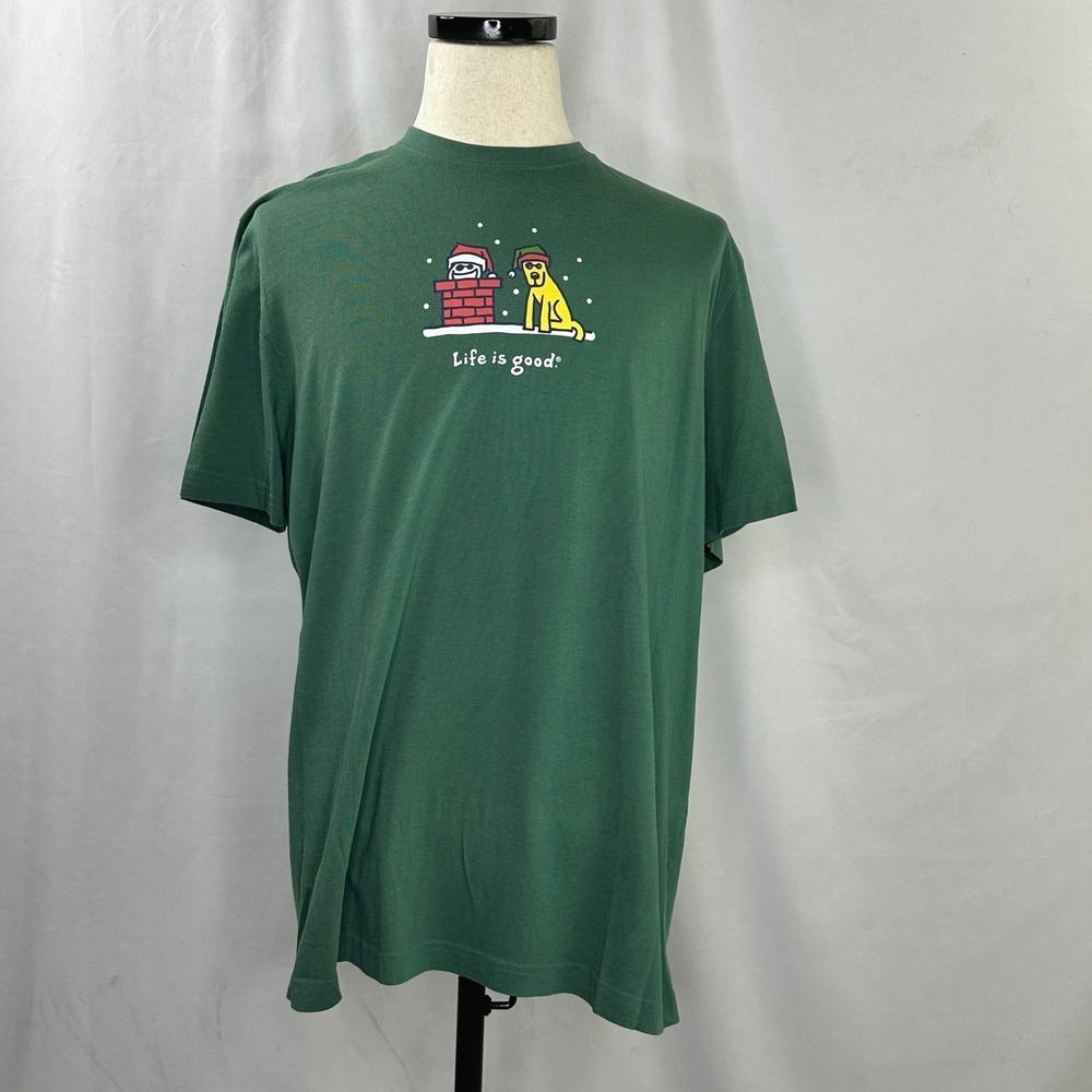Life is Good XL T-Shirt Green Christmas Dog Chimney Graphic Tee Holiday Winter